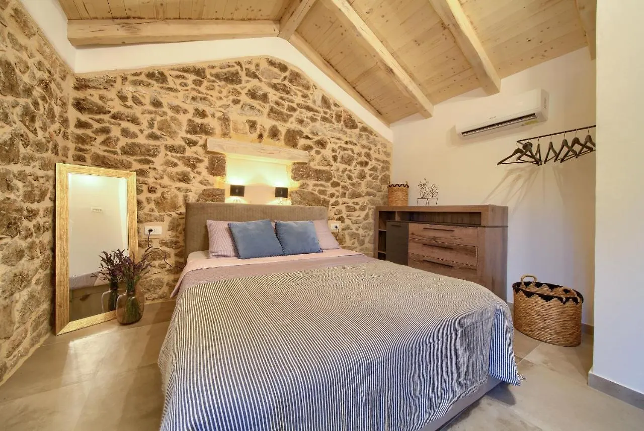 Villa May Gostinjac 0*,  Kroatien