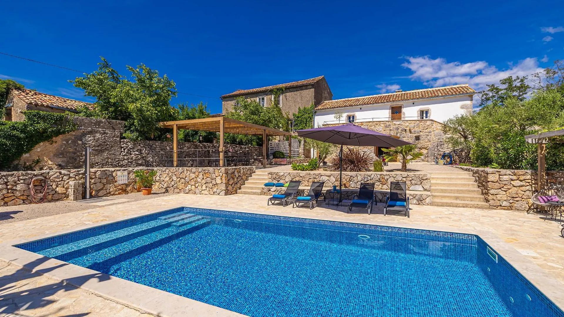 Villa May Gostinjac